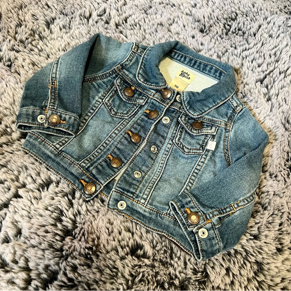 OshKosh B'gosh Blue Jean Jacket Classic Denim Style